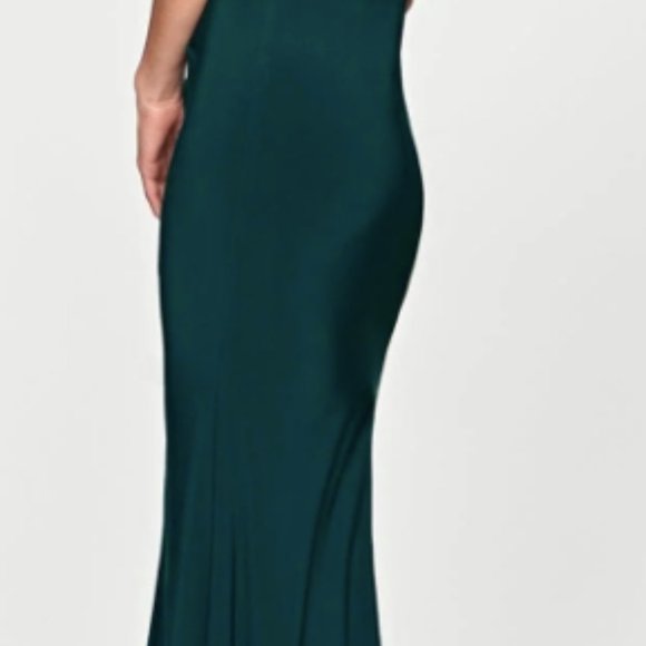 Jersey Prom Dress With Side Ruching And Leg Slit (size 10) - Picture 6 of 8